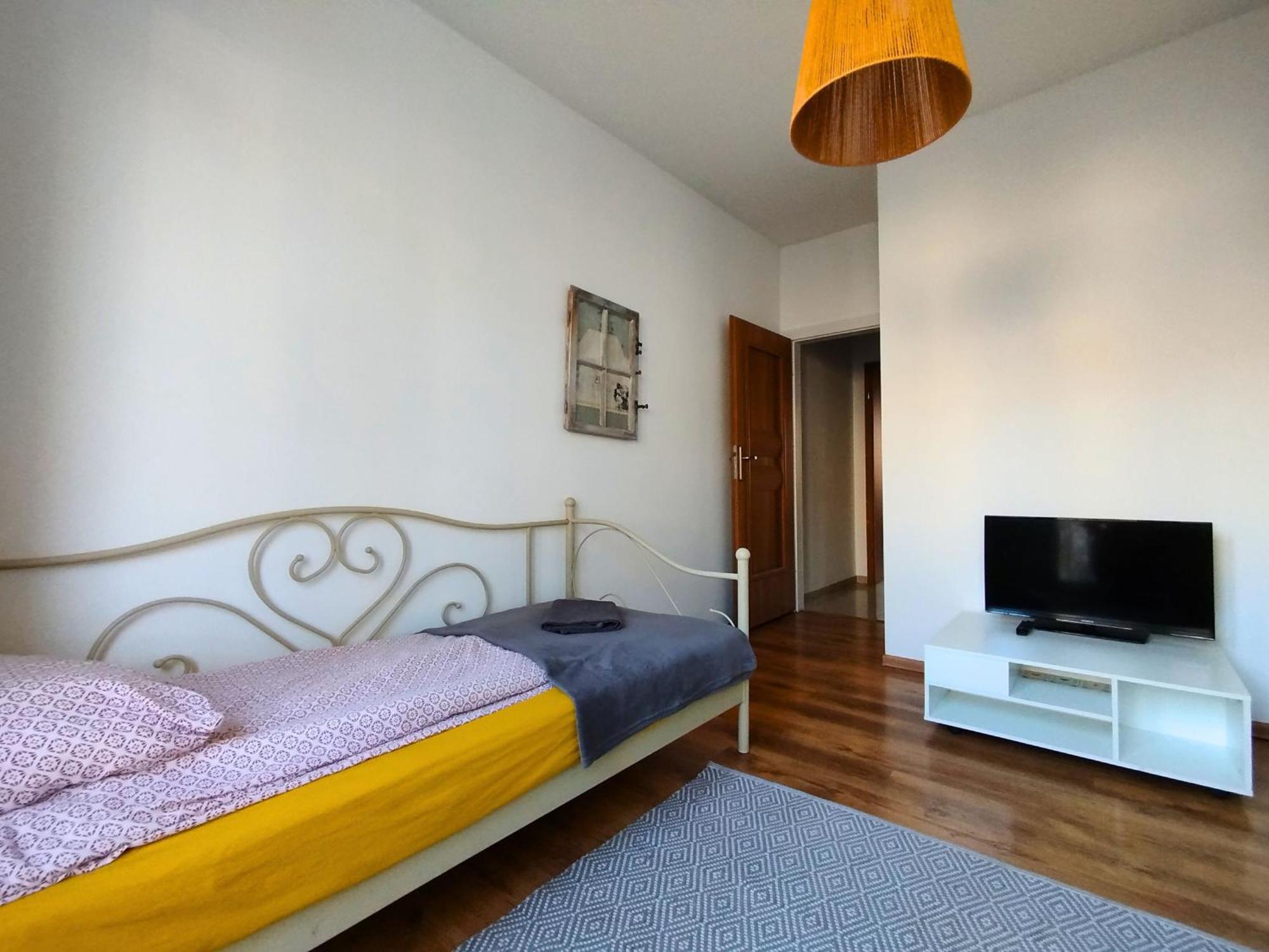 Apartament Z Ogrodem W Sercu Torunia Екстериор снимка