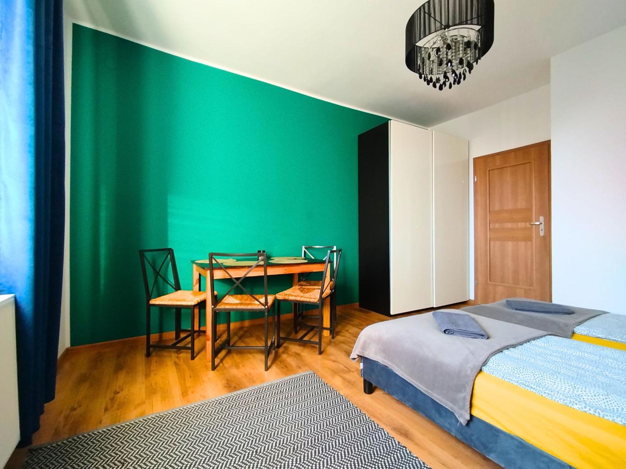 Apartament Z Ogrodem W Sercu Torunia Екстериор снимка