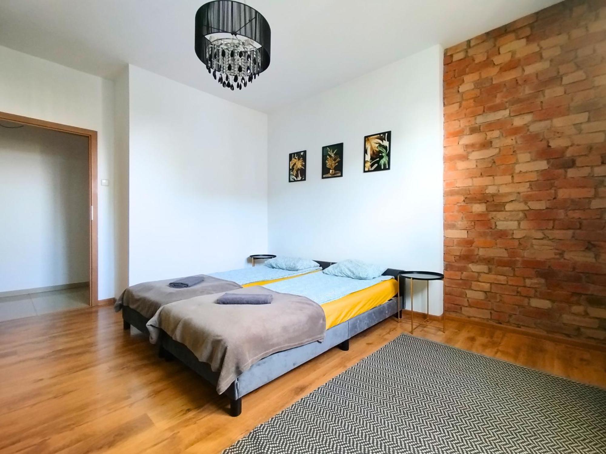 Apartament Z Ogrodem W Sercu Torunia Екстериор снимка